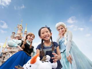 Disneyland Paris 2 Day/2 Parks Dated Hopper Ticket