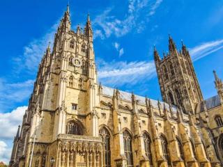 Leeds Castle, Canterbury, Dover & Greenwich River Boat Ride from London